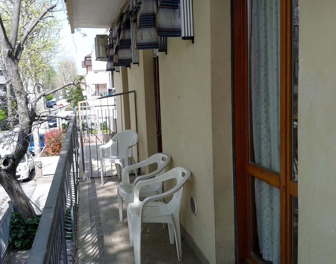 Residence Monaco Appartamenti Rimini Exterior photo